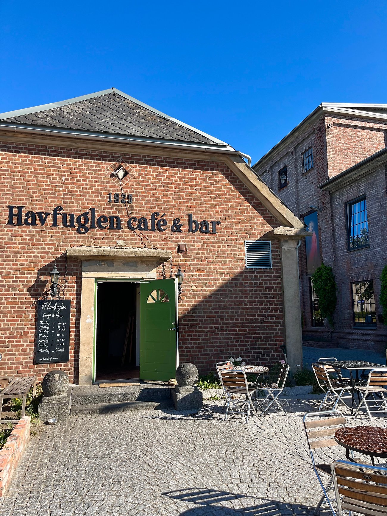Havfuglen café